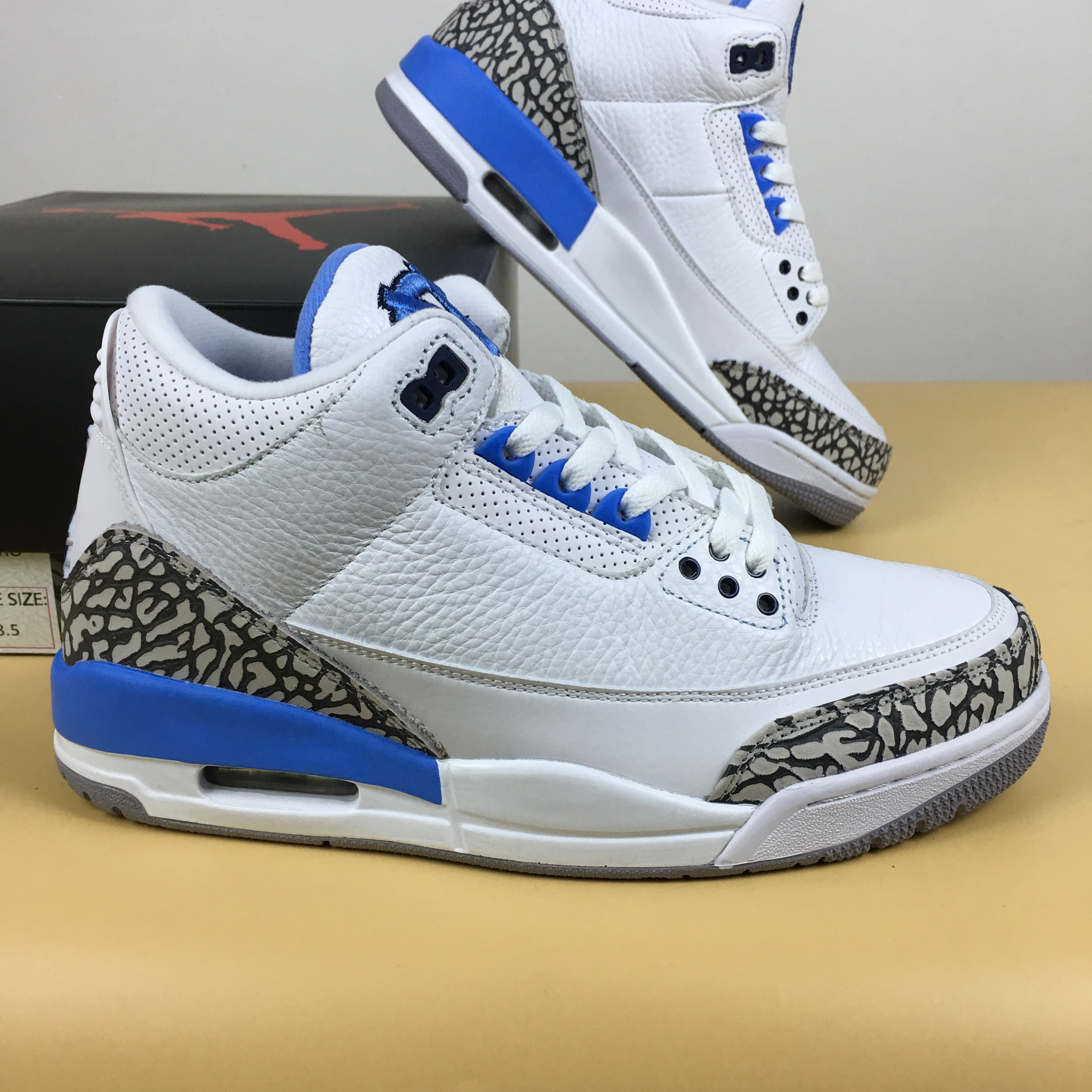 Air jordan 3 Retro UNC Shoes - Click Image to Close